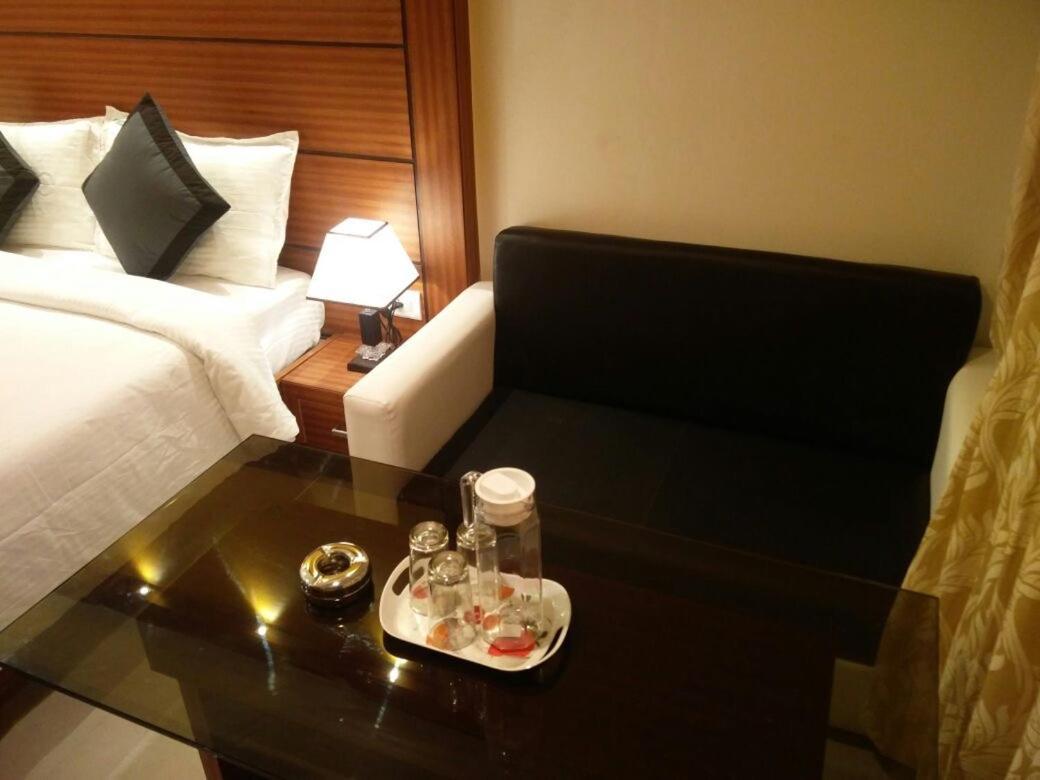 Hotel Spark Residency Chennai Extérieur photo